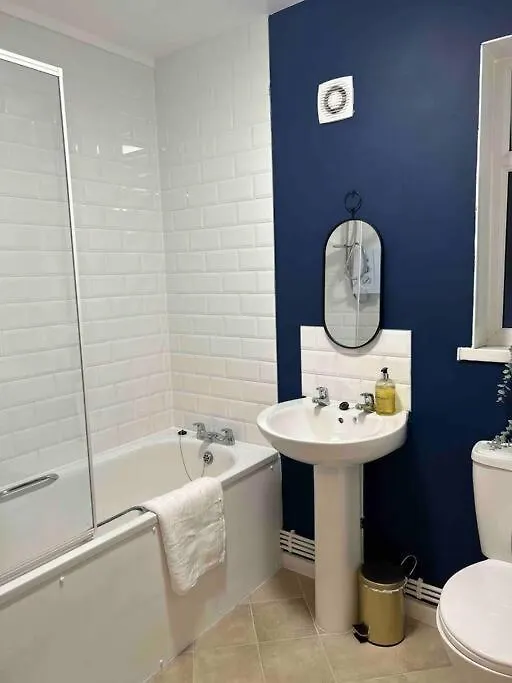 招待所 Luxury Superkingsize Bed In London酒店